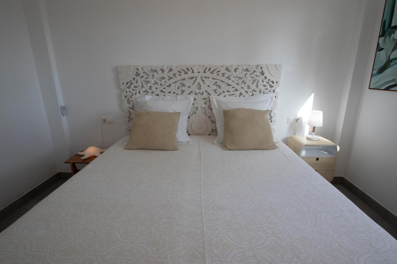 Apartamento en primera línea de playa Tarifa Exterior foto